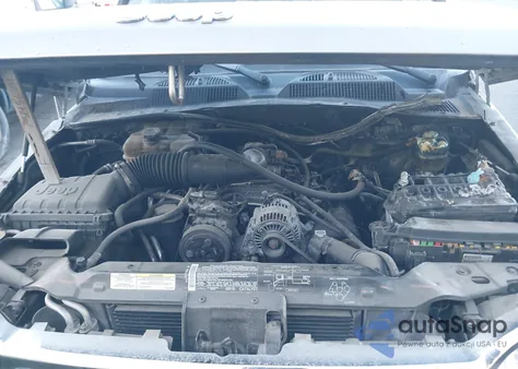 2005 Jeep Liberty Sport z USA, uszkodzony, nr VIN 1J4GL48K55W693777